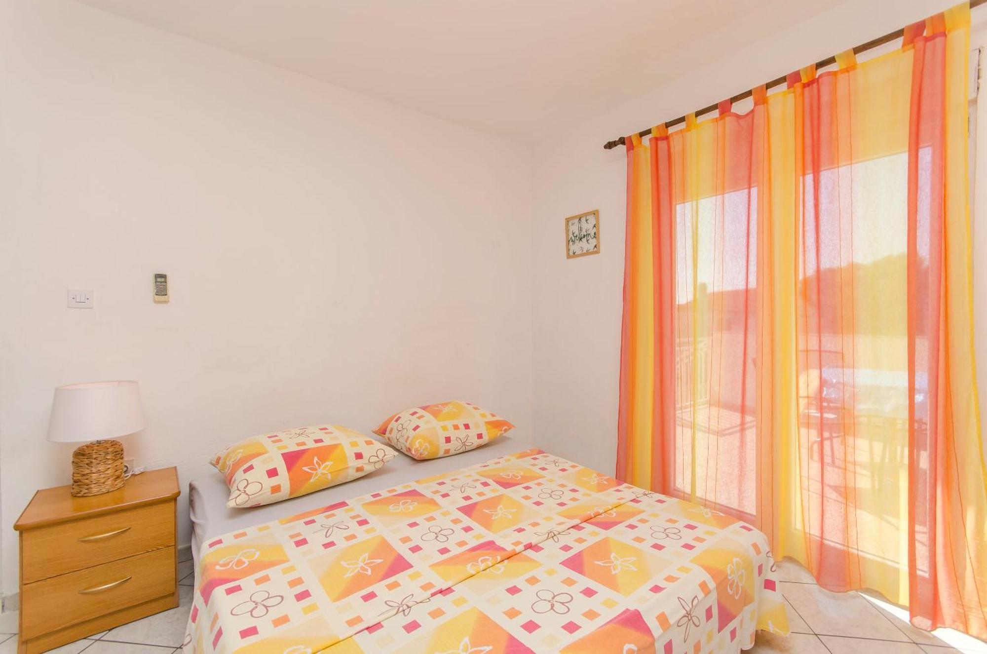 Apartments Danica ピロヴァッツ エクステリア 写真